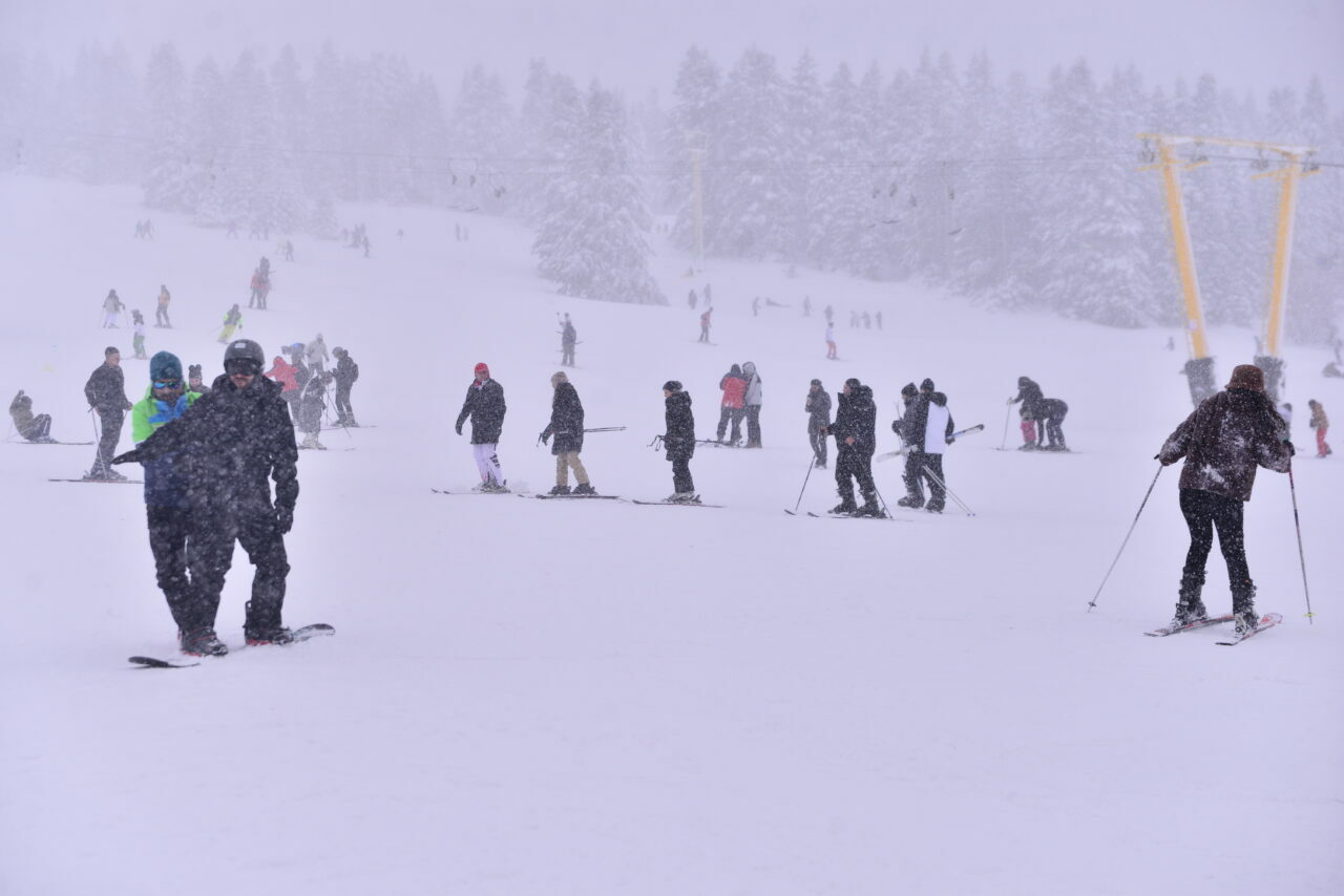 Kulaklarınıza inanamayacaksınız! İşte Uludağ’da bir günlük tatilin minimum fiyatı… Kulaklarınıza inanamayacaksınız! İşte Uludağ’da bir günlük tatilin minimum fiyatı…