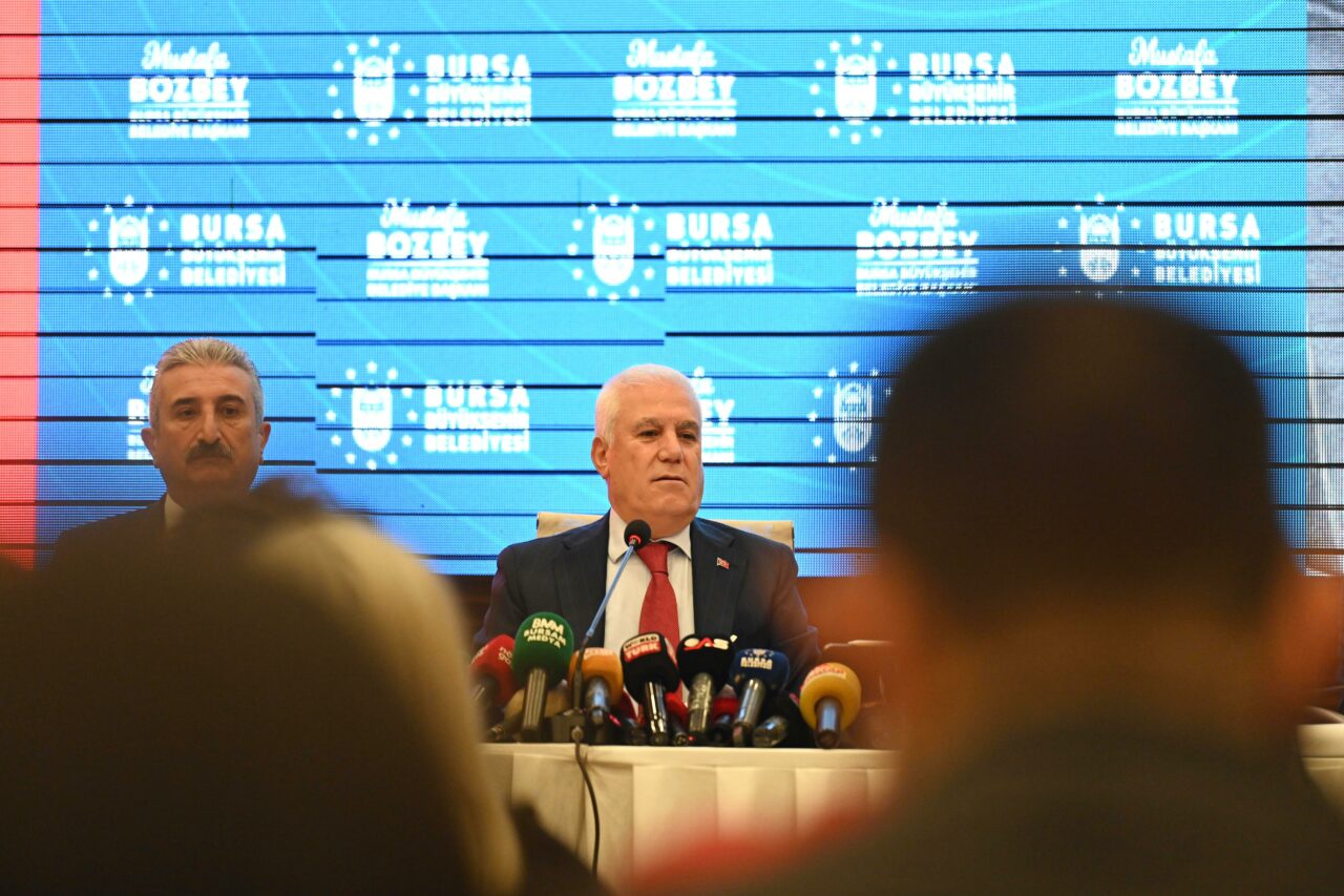Bursa Büyükşehir Belediyesi’nin güncel borcu açıklandı Bursa Büyükşehir Belediyesi’nin güncel borcu açıklandı