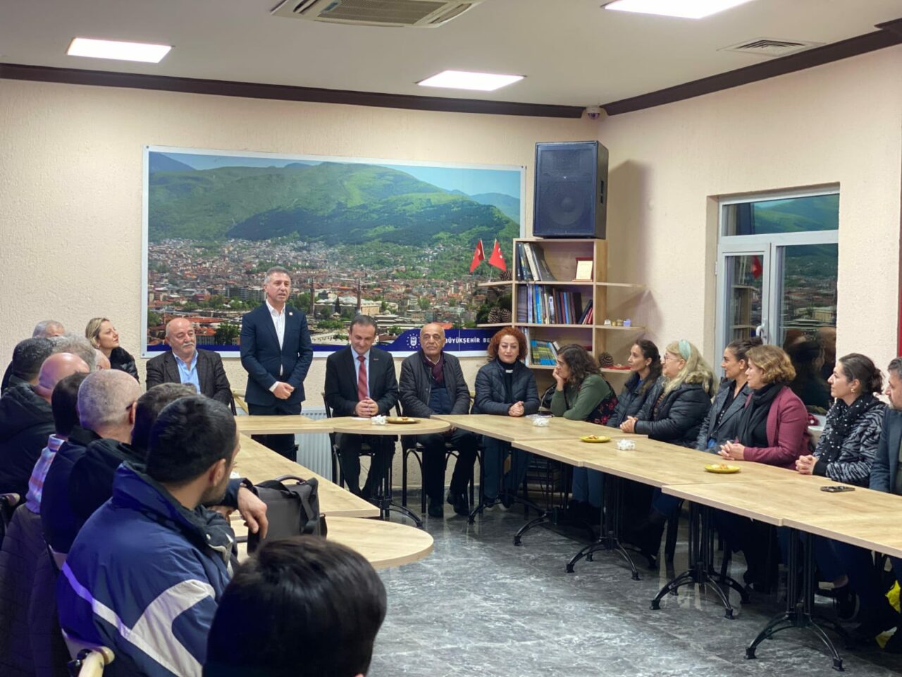 CHP Yıldırım’da yarın seçim olacakmış gibi çalışıyor