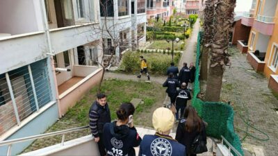 Yalnız yaşadığı evinde ölü bulundu