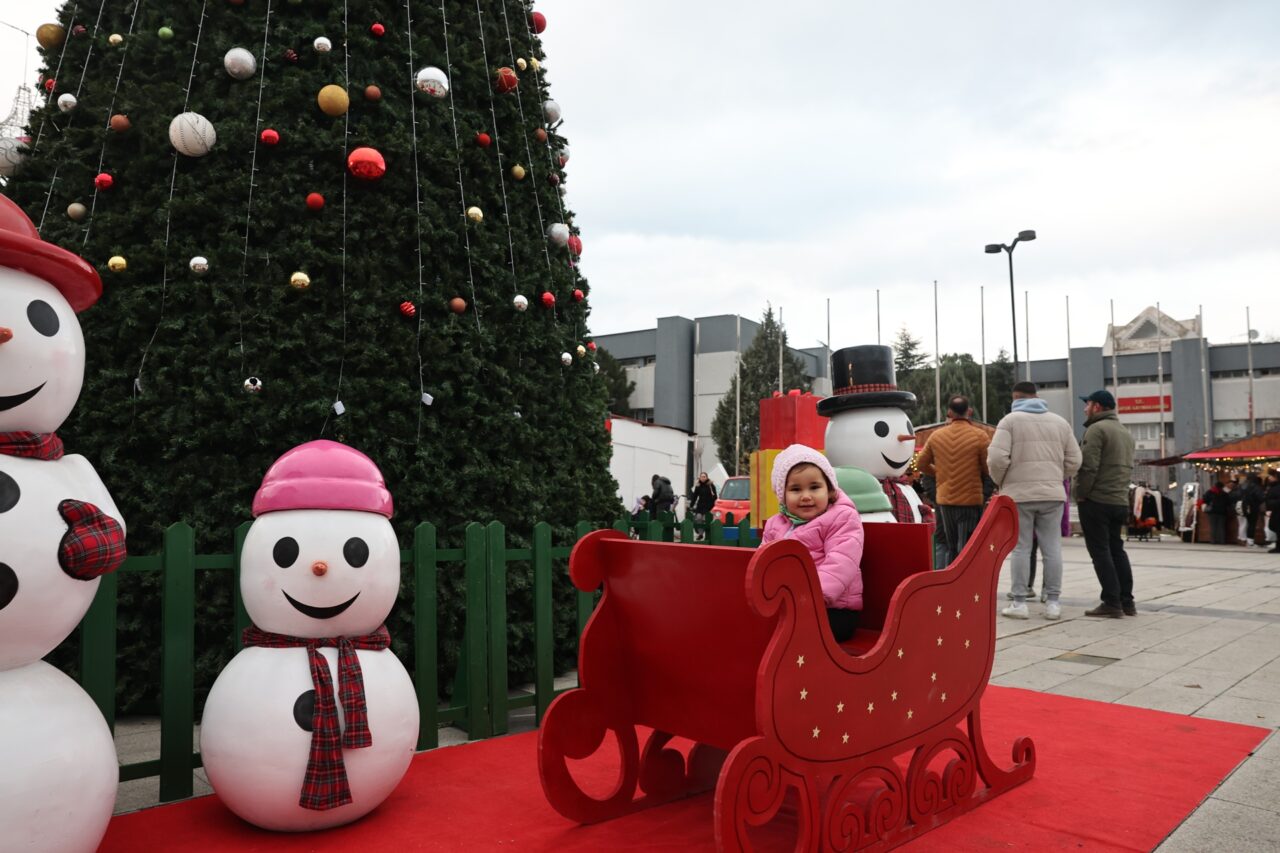 Bursalılardan Yeni Yıl Festivali’ne yoğun ilgi!
