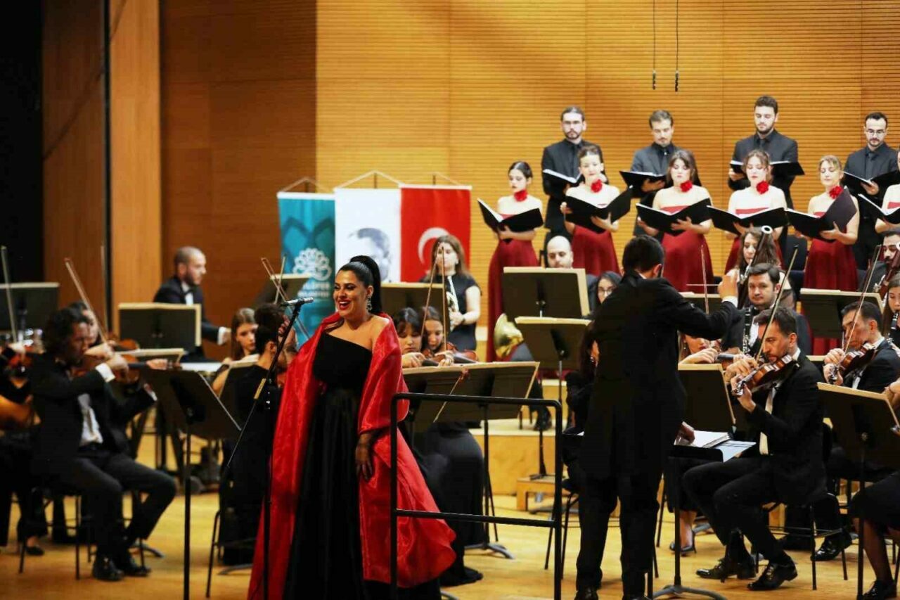 yeni yila ozel muhtesem konser 829757840345