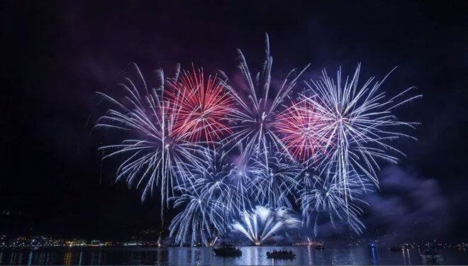 Yeni yıla ilk o ülke girdi! Noel Adası’nda yılbaşı kutlaması Yeni yıla ilk o ülke girdi! Noel Adası’nda yılbaşı kutlaması