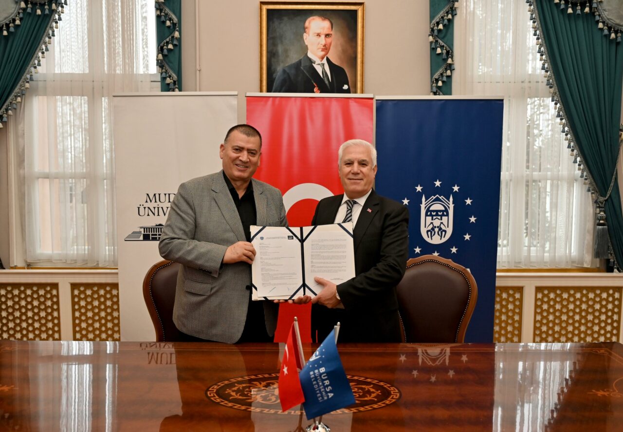 Bursa Büyükşehir ile Mudanya Üniversitesi arasında iş birliği protokolü Bursa Büyükşehir ile Mudanya Üniversitesi arasında iş birliği protokolü