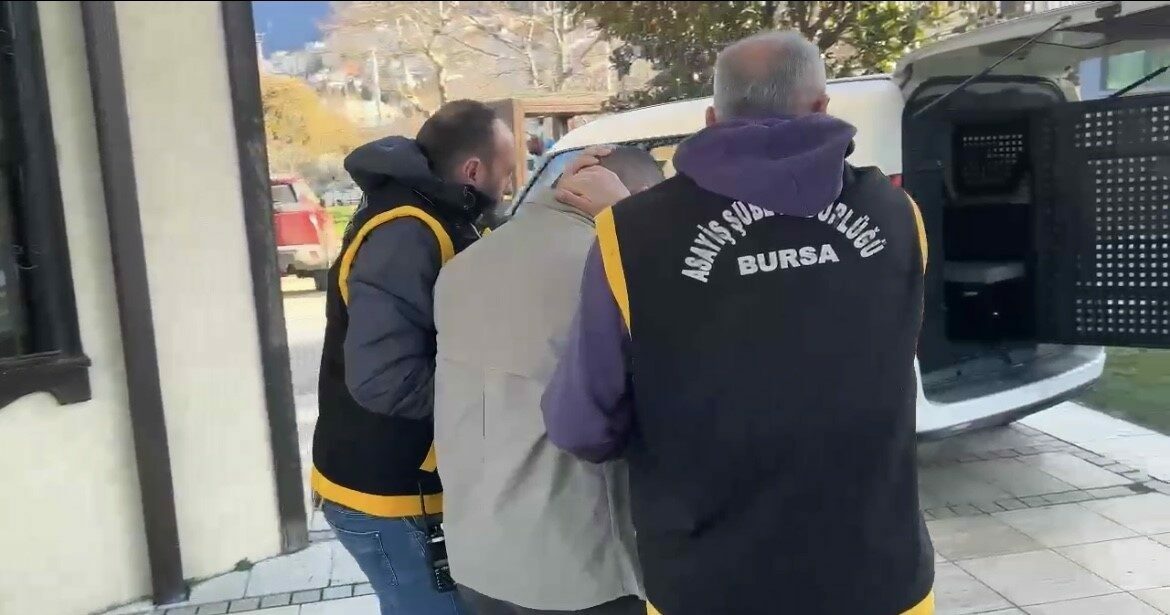 Bursa’da suç makinası şehir turu atarken yakalandı