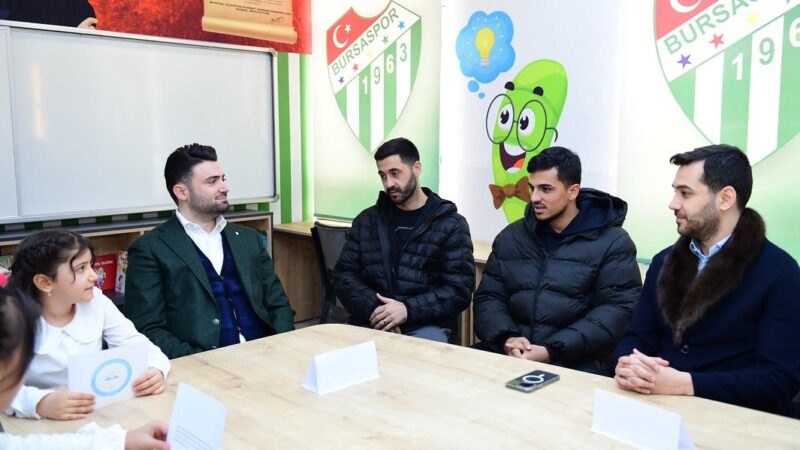 BURSİAD’dan 30 okula Bursaspor Kütüphanesi Bursasporlu Sanayici ve İş İnsanları Derneği’nin (BURSİAD) ilk olarak Kestel