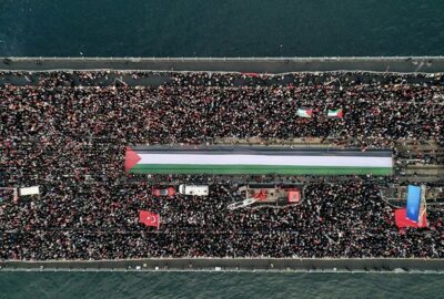 İstanbul’da tarihi buluşma! Gazze için akın ettiler