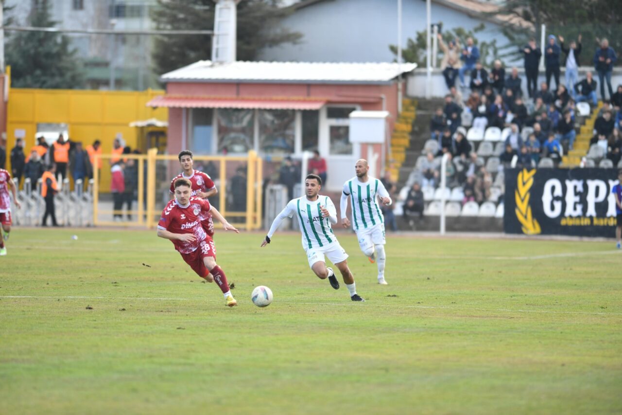 Bursaspor’da iki isim cezalı duruma düştü!