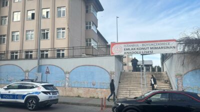 Koku paniği: İki okul boşaltıldı