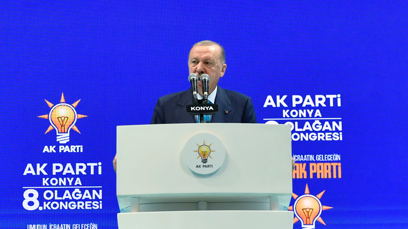 Cumhurbaşkanı Erdoğan’dan ihale yolsuzluğu tepkisi: Turpların büyüğü heybede, paniklerinin sebebi bu