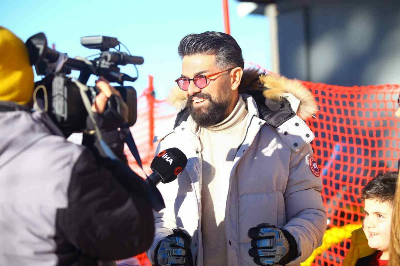 Bursalı ünlü sanatçı Çevik: ”Şöhreti değil ailemi tercih ettim”