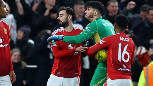 Manchester United’dan Altay Bayındır kararı