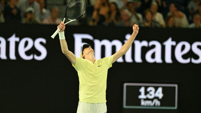Sezonun ilk grand slam tenis turnuvası Avustralya Açık'ın tek erkekler