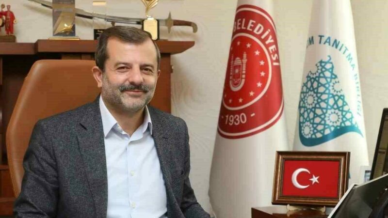 Başkan Işık’tan gazeteciler günü mesajı Gürsu Belediye Başkanı Mustafa Işık 10 Ocak Çalışan Gazeteciler Günü