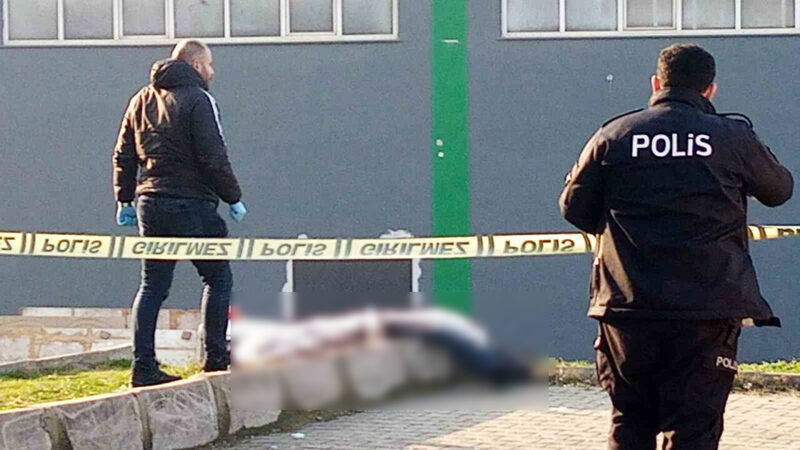 Bursa’nın İnegöl ilçesinde 56 yaşındaki şahıs, başından vurulmuş halde bulundu.