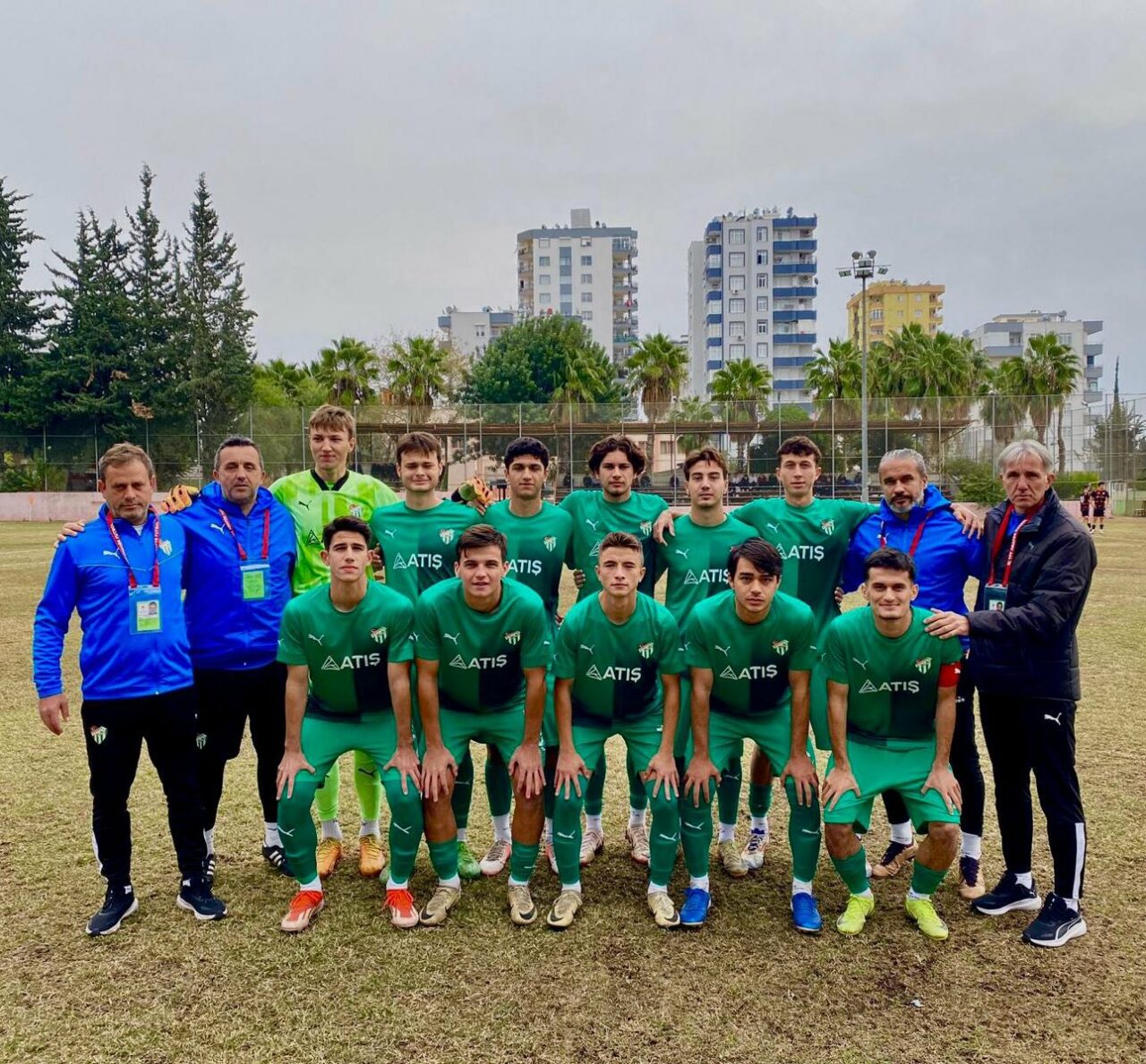 Bursaspor 6 ligde birden şampiyonluğa koşuyor