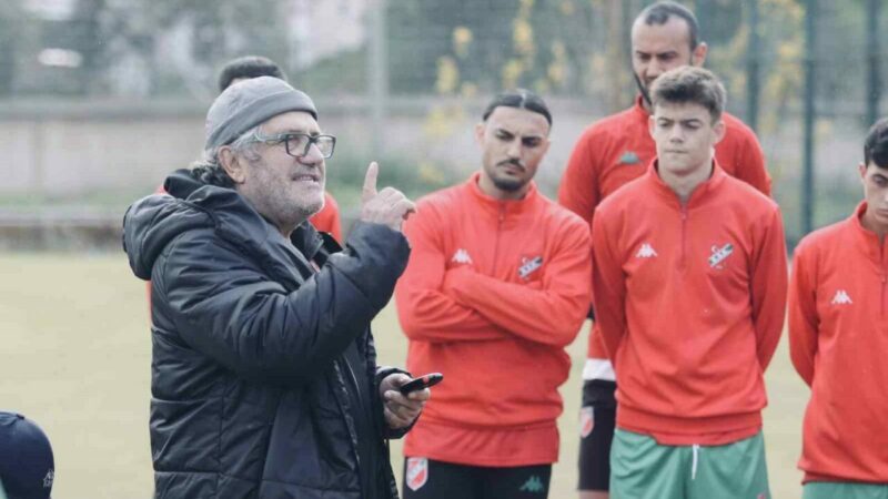 TFF 3. Lig 1. Grup takımı Karşıyaka’da, Teknik Direktör Mustafa
