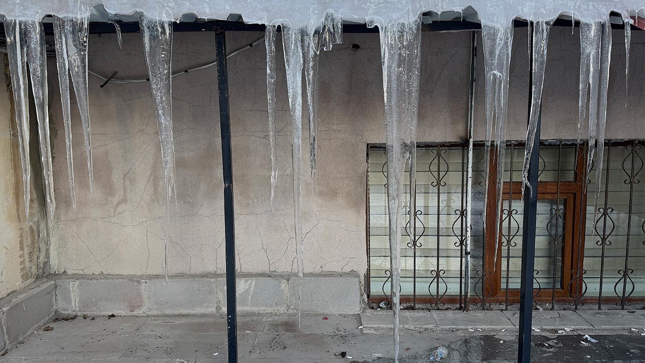 Doğu buz kesti! Termometreler eksi 23 dereceyi gösterdi