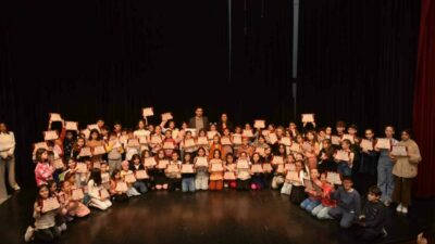 Yıldırım’da ’Çocuk Drama Kursu’ mezunları sahnede