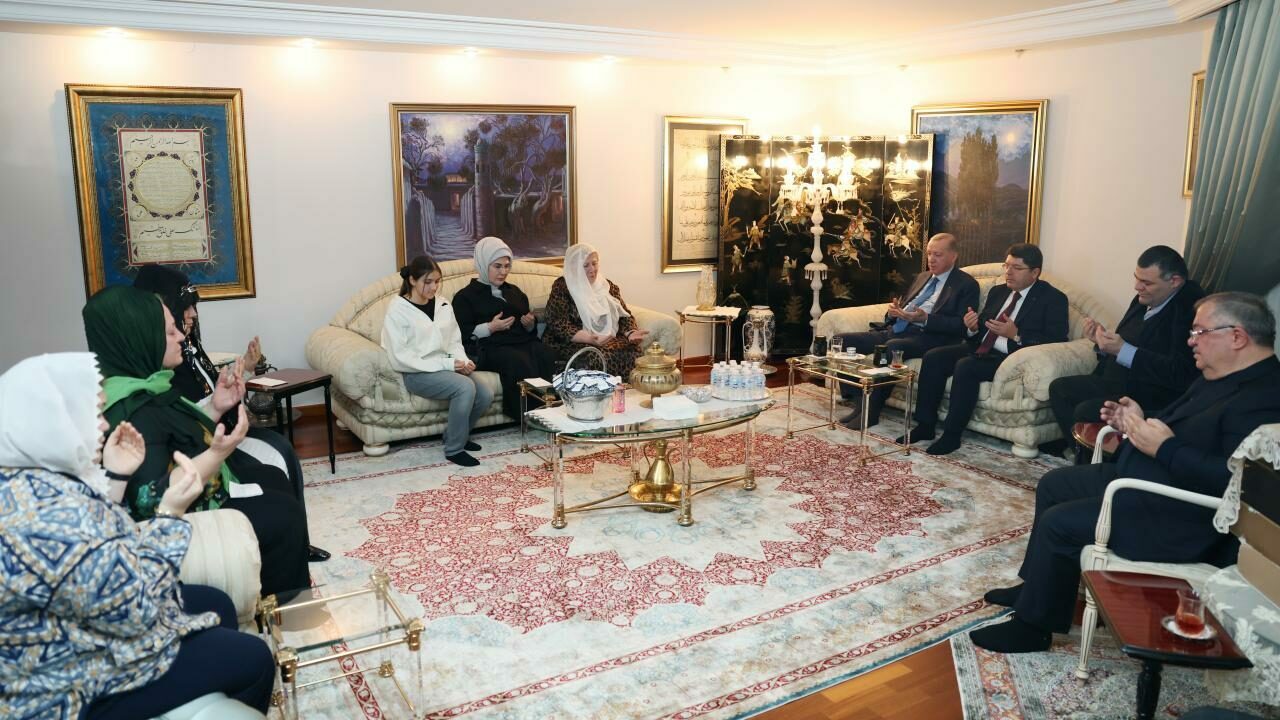 Cumhurbaşkanı Erdoğan’dan İyimaya’nın ailesine taziye ziyareti