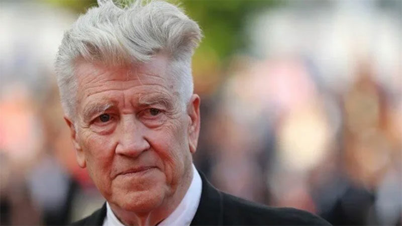 Sinema tarihinin en önemli yönetmenlerinden biri olan David Lynch hayatını