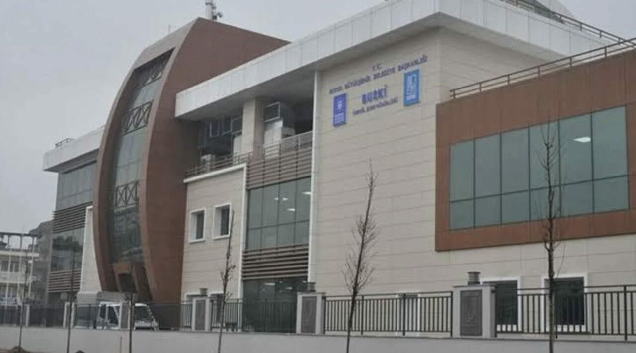 Bursa’da şube müdürünü görevden aldıran olay! Bursa’da şube müdürünü görevden aldıran olay!