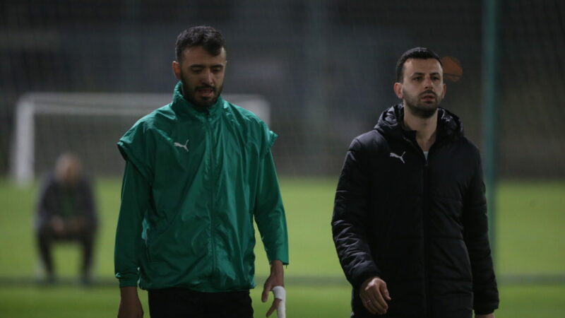 Devre arası kamp çalışmalarını Antalya’da sürdüren Bursaspor’da sakat oyuncular takıma