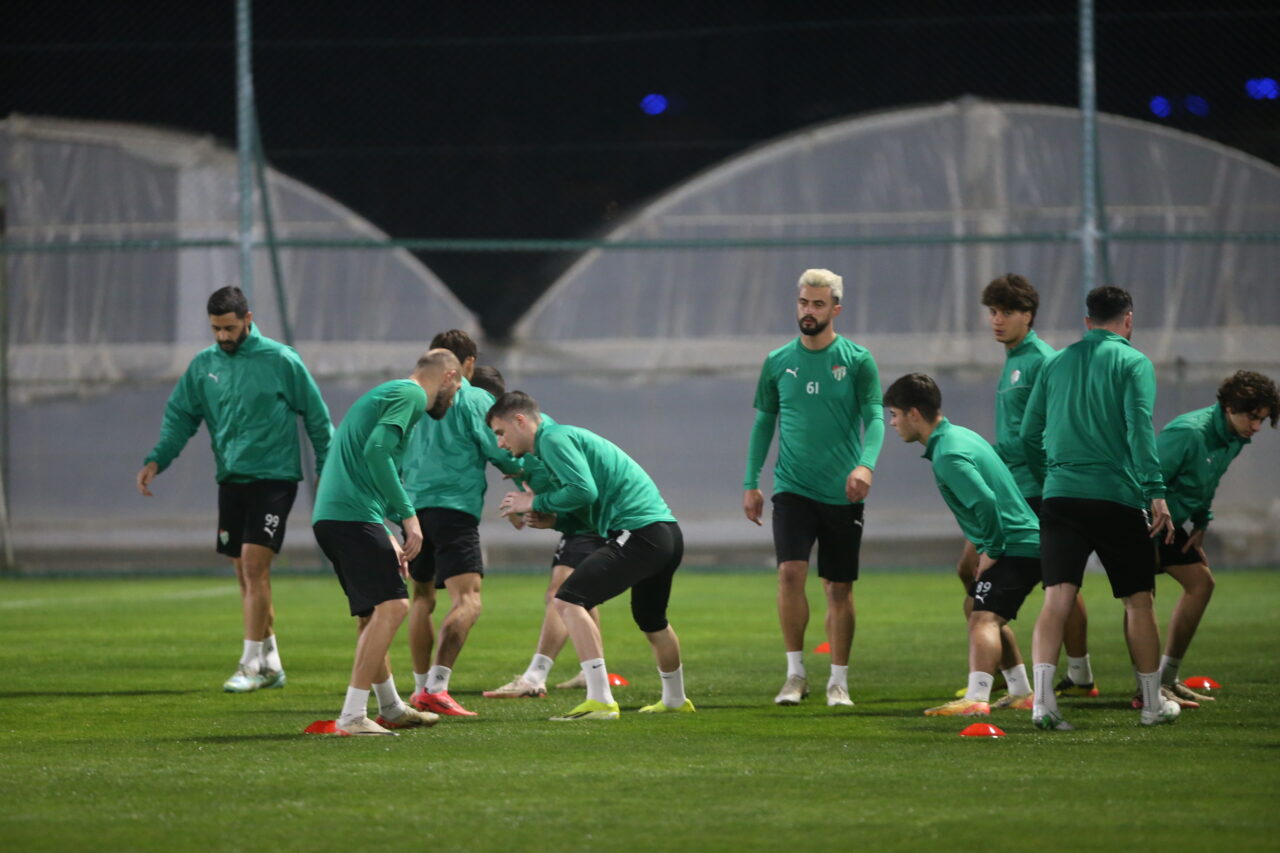 Bursaspor o çalışmanın üzerinde duruyor!