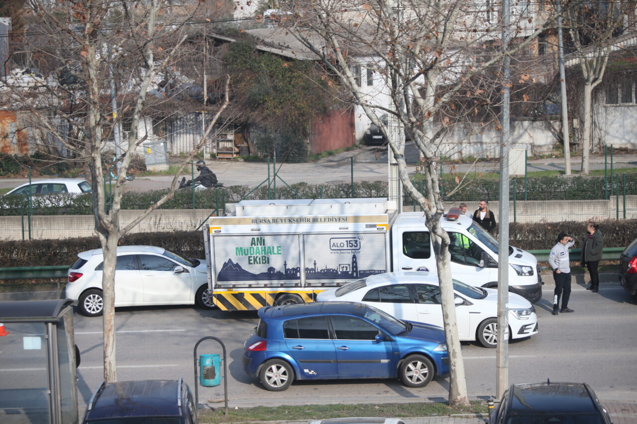 Bursa’da trafiği aksatan kaza