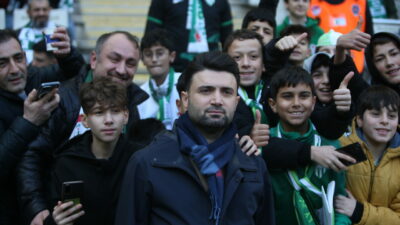 Bursaspor Başkanı Çelik açıkladı; İşte satılan kombine ve üyelik başvuru sayısı…