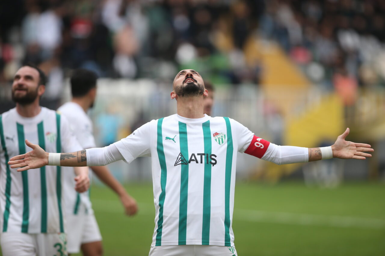 Bursaspor’da goller ikiyle çarpılır mı? Bursaspor’da goller ikiyle çarpılır mı?