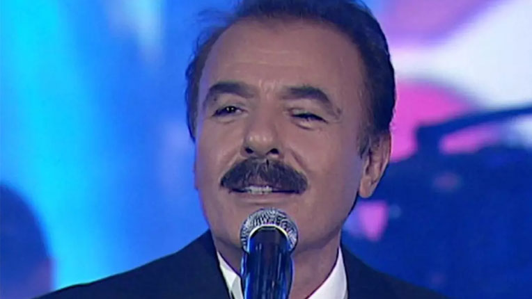 Ferdi Tayfur’un Marmaris’teki denize sıfır evi görüntülendi