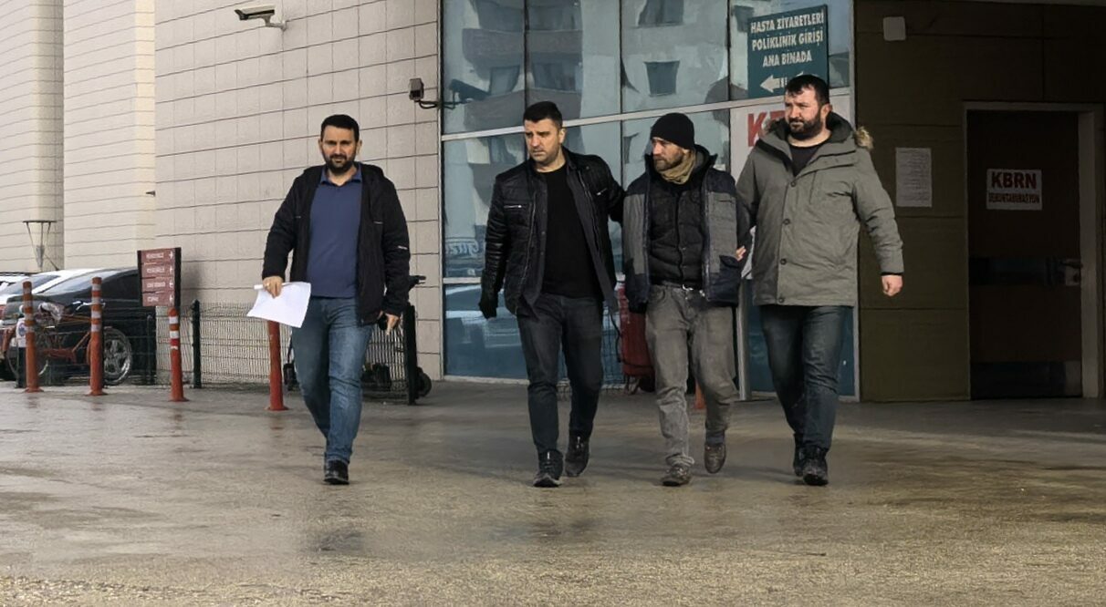 Bursa’da sokakta yürürken yakalandı! 20 yıl hapis cezası vardı