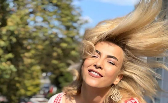 Sır gibi saklıyordu! Şebnem Dönmez yeni sevgilisini ilk kez paylaştı