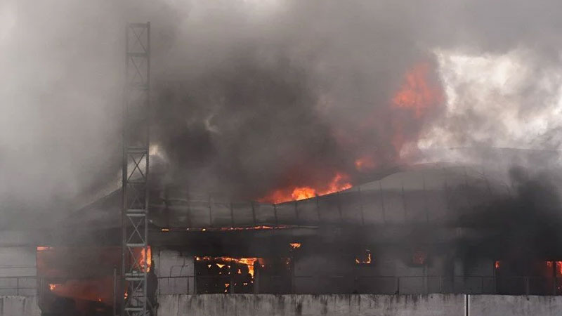 İstanbul’da korkutan yangın