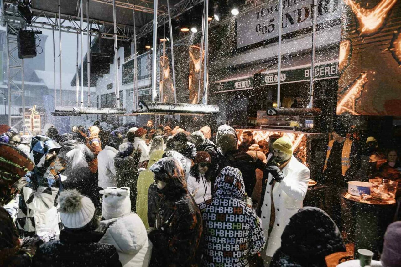 Kenan Doğulu ve Hande Yener 20 yıl sonra Bursa’nın zirvesinde buluşuyor