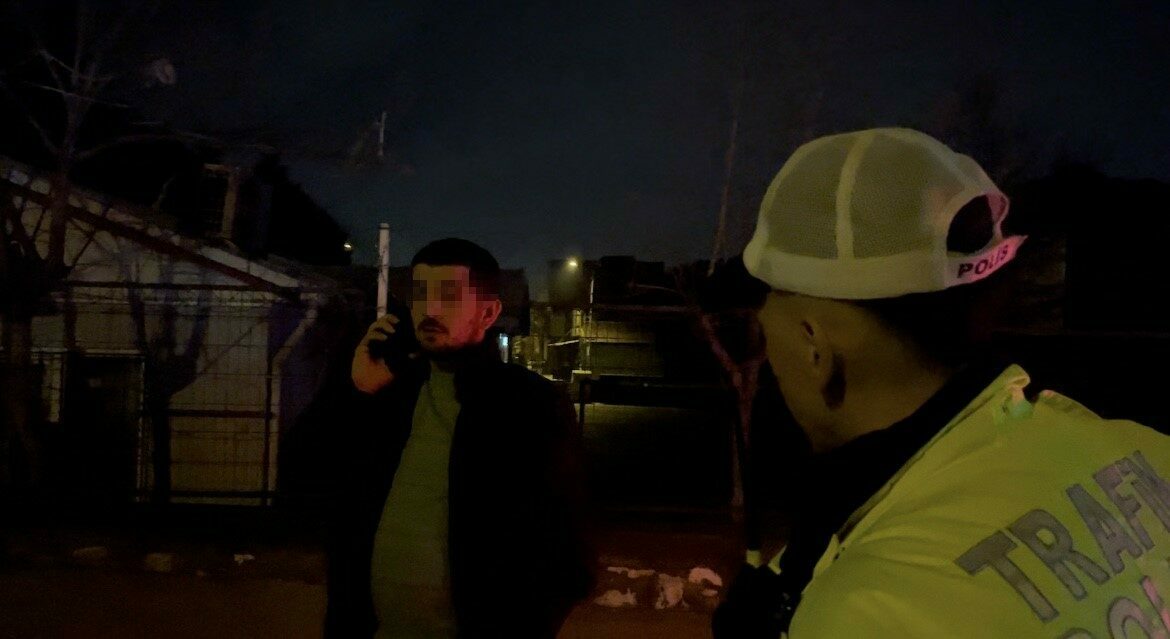 Bursa’da polislerin sabır sınavı! Kimi kaçtı, kimi ehliyetsiz kimi de alkollü…