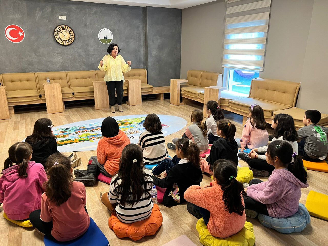 Bursa Osmangazi’de çocuklar için Masal Tadında Şiirler Bursa Osmangazi’de çocuklar için Masal Tadında Şiirler