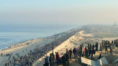 On binlerce Filistinlinin topraklarına dönüşü başladı