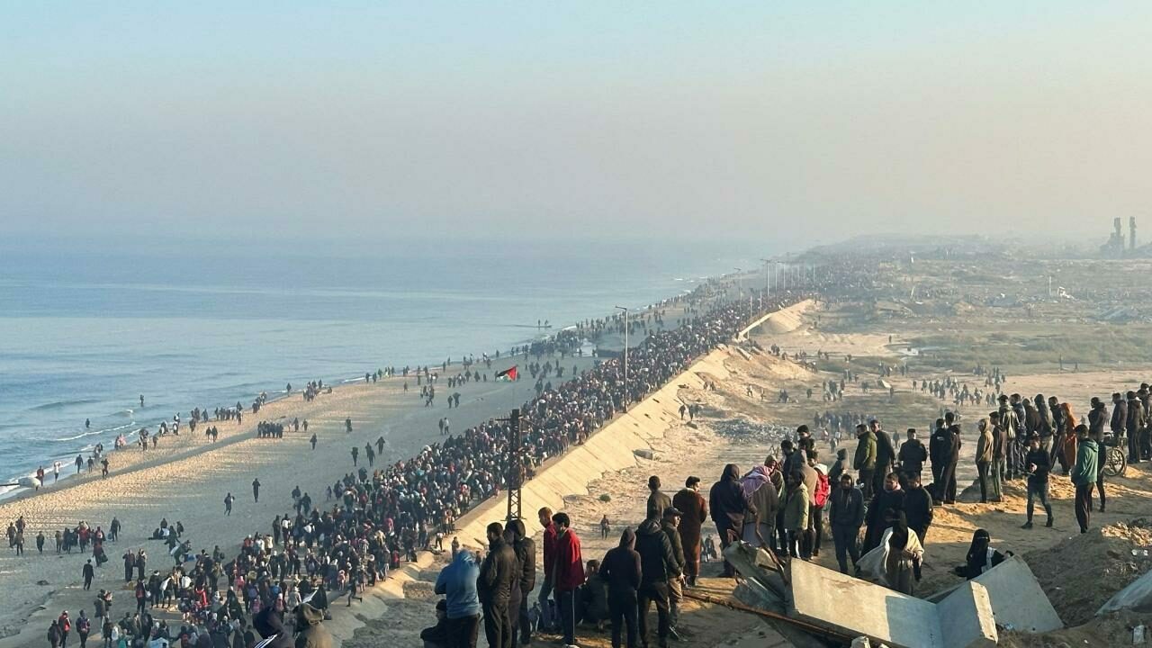 On binlerce Filistinlinin topraklarına dönüşü başladı On binlerce Filistinlinin topraklarına dönüşü başladı