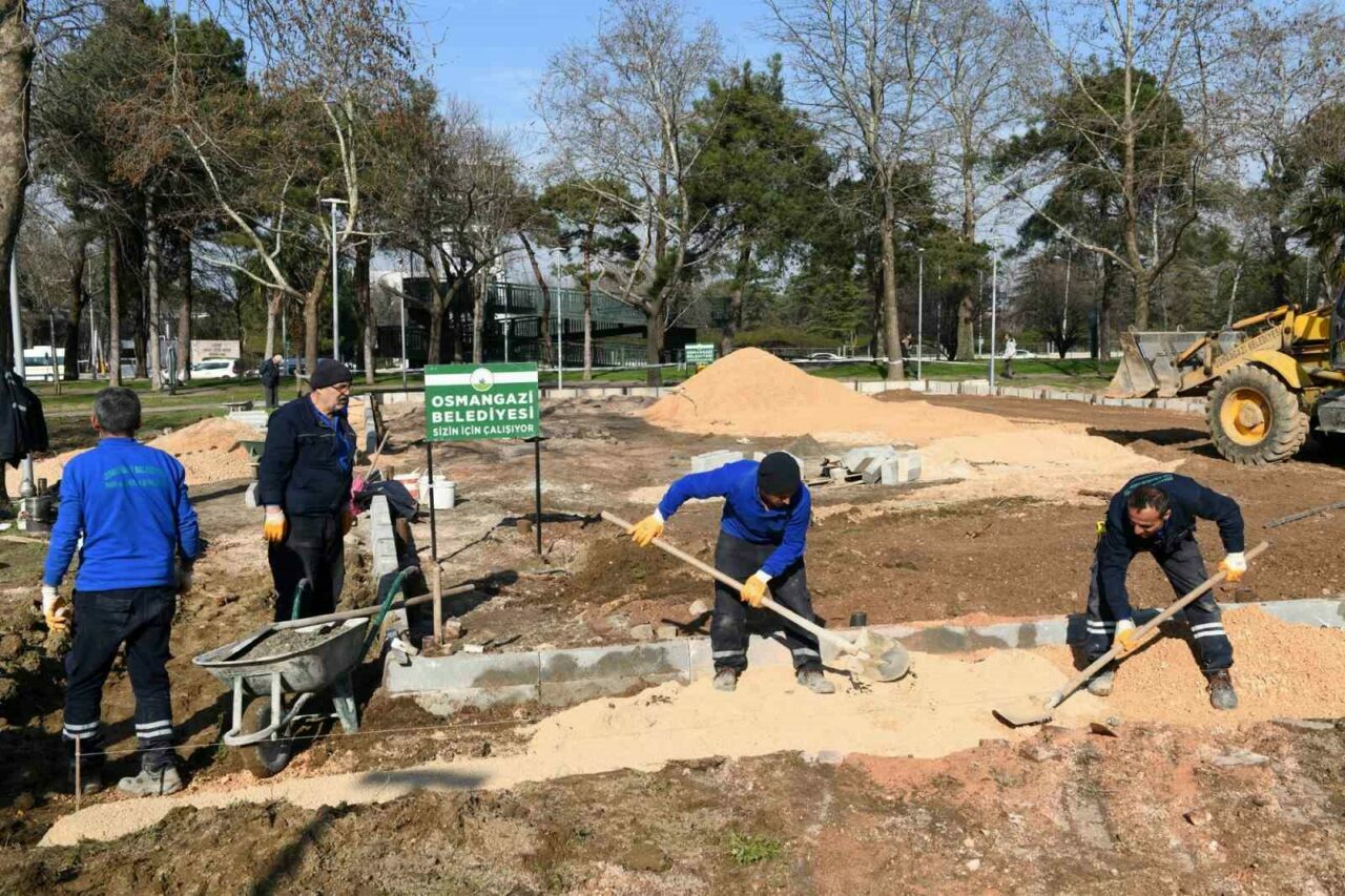 Bursa’da gençlere basketbol sahası