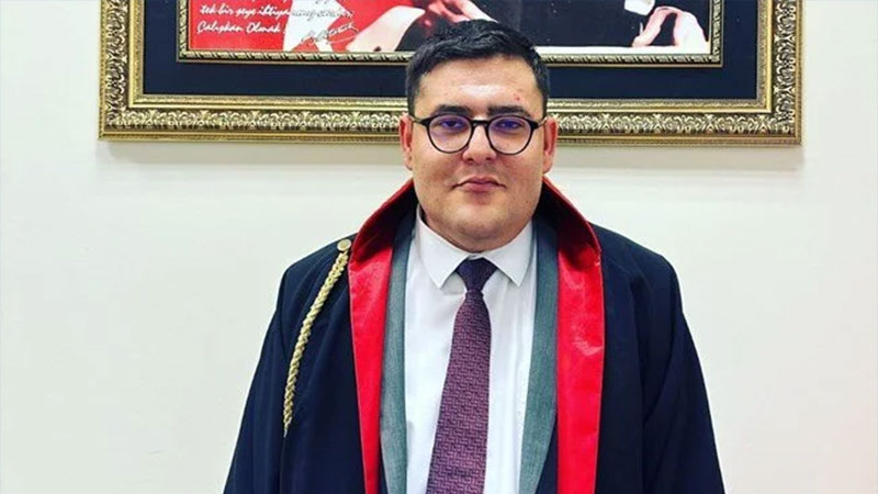 Savcı adayı otel odasında ölü bulundu Savcı adayı otel odasında ölü bulundu