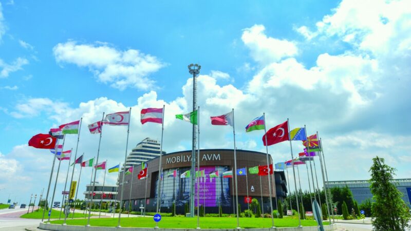 Her mağazası üretici bir markaya ait olan ve 225 bin