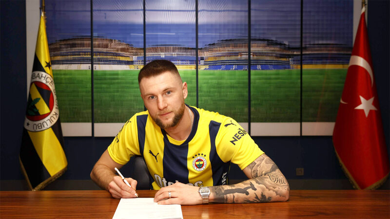 Fenerbahçe Skriniar’ı duyurdu Fenerbahçe Kulübü, Slovak oyuncu Milan Skriniar'ı kiralık olarak kadrosuna kattığını