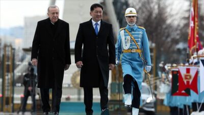 Moğolistan Cumhurbaşkanı Ukhnaa, Türkiye’de! Resmi törenle karşılandı