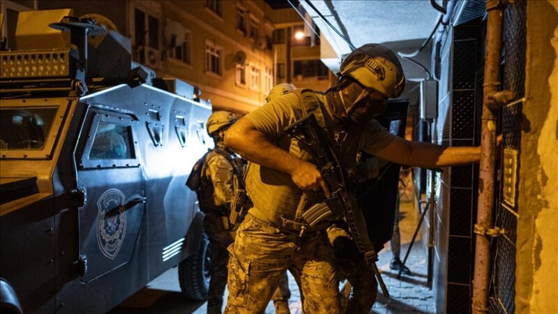 İçişleri Bakanı Ali Yerlikaya, 17 ilde, terör örgütü PKK/KCK'ya yönelik