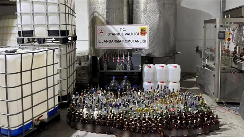 İçişleri Bakanı Ali Yerlikaya, jandarma ekiplerince sahte alkol imalatçılarına yönelik