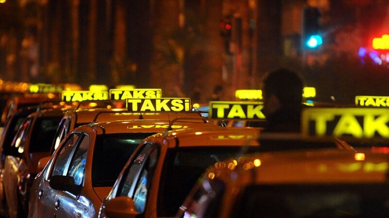 Bursa Şoförler Odası Başkanı Ahmet Çakır, taksi ve dolmuşlarda 9