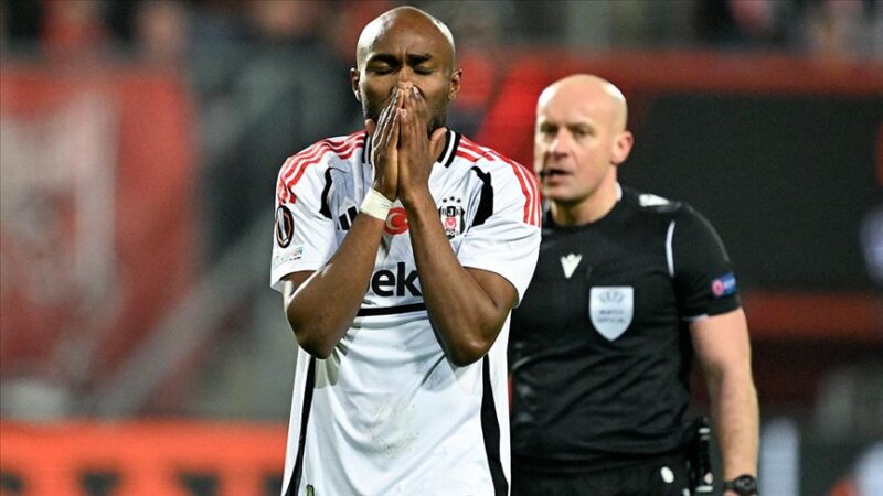 Beşiktaş, UEFA Avrupa Ligi'nin son haftasında deplasmanda Hollanda ekibi Twente'ye
