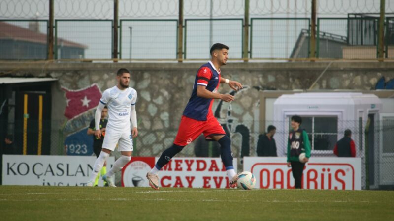 3. Lig’deki Bursa temsilcisi 5 maç sonra kazandı Nesine 3. Lig 3. Grup’ta alt sıralardan bağını koparmak isteyen